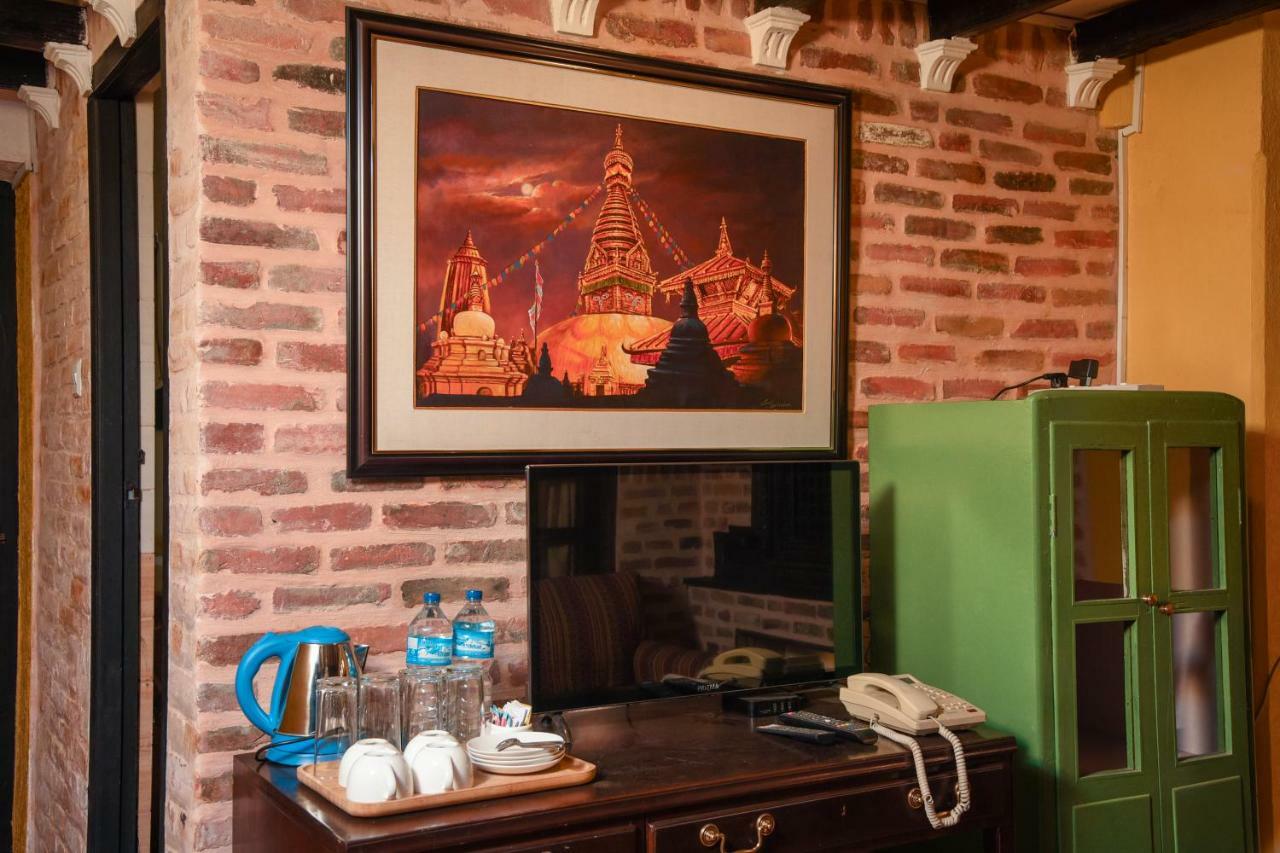 Nepal Pavilion Inn Катманду Экстерьер фото